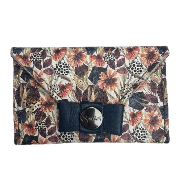 Wallet in Autumn Flowers by‎ Sparklbands - Picture 1 of 3